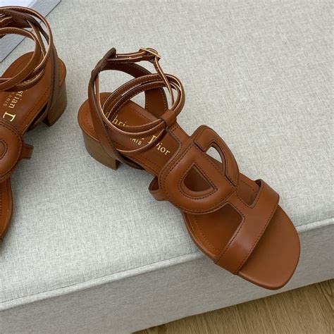 dior d club sandals